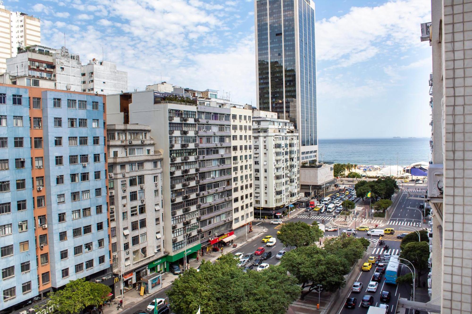 Apartamento Completo Na Praia De Copacabana 02 Quartos Com Vista Lateral Mar Em Andar Alto, Ar, Wifi , Netflix, Pauloangerami Rmvc18 Rio de Janeiro Eksteriør bilde