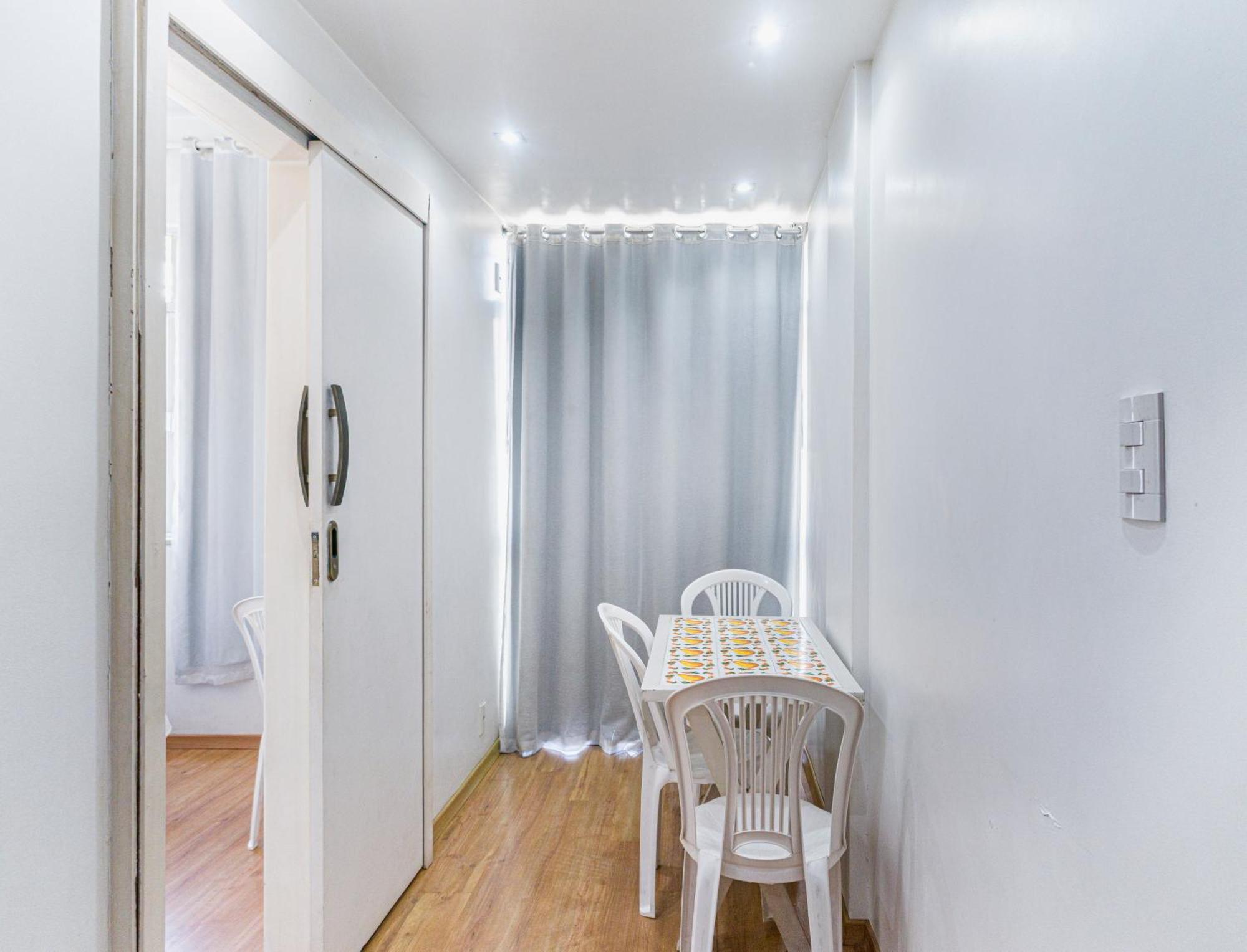 Apartamento Completo Na Praia De Copacabana 02 Quartos Com Vista Lateral Mar Em Andar Alto, Ar, Wifi , Netflix, Pauloangerami Rmvc18 Rio de Janeiro Eksteriør bilde